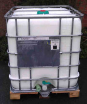 Regenwassertank 1000 Liter - UV Schutz weiss - 2te Wahl - NW150 - DN50 auf Holzpalette
